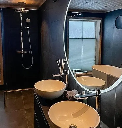 Modern With Views Of Langsua National Park Etnedal