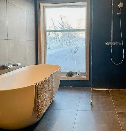 בית נופש Modern With Views Of Langsua National Park